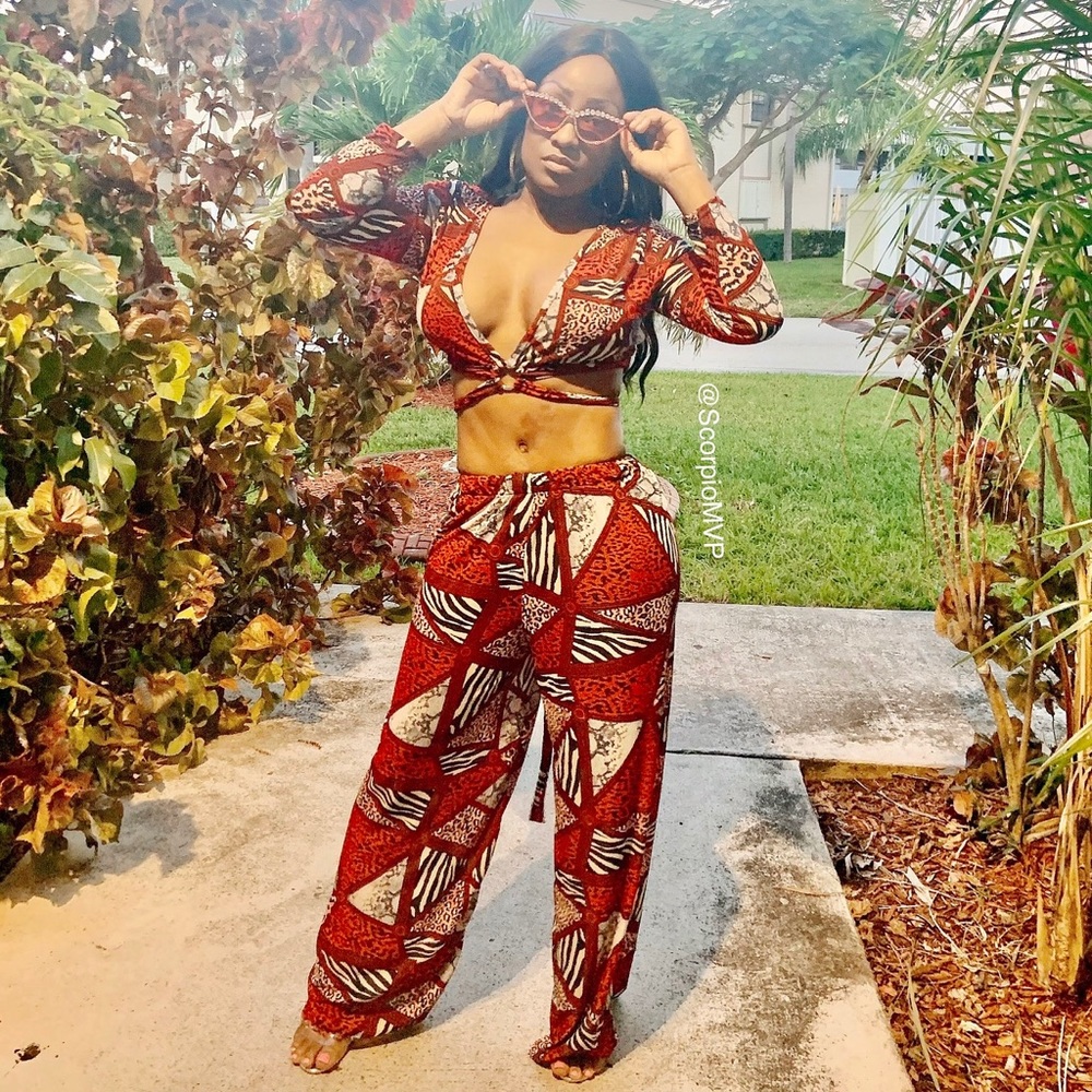 Miami Boutique Crop Top & Palazzo Pants Set ! - Picture 2 of 2